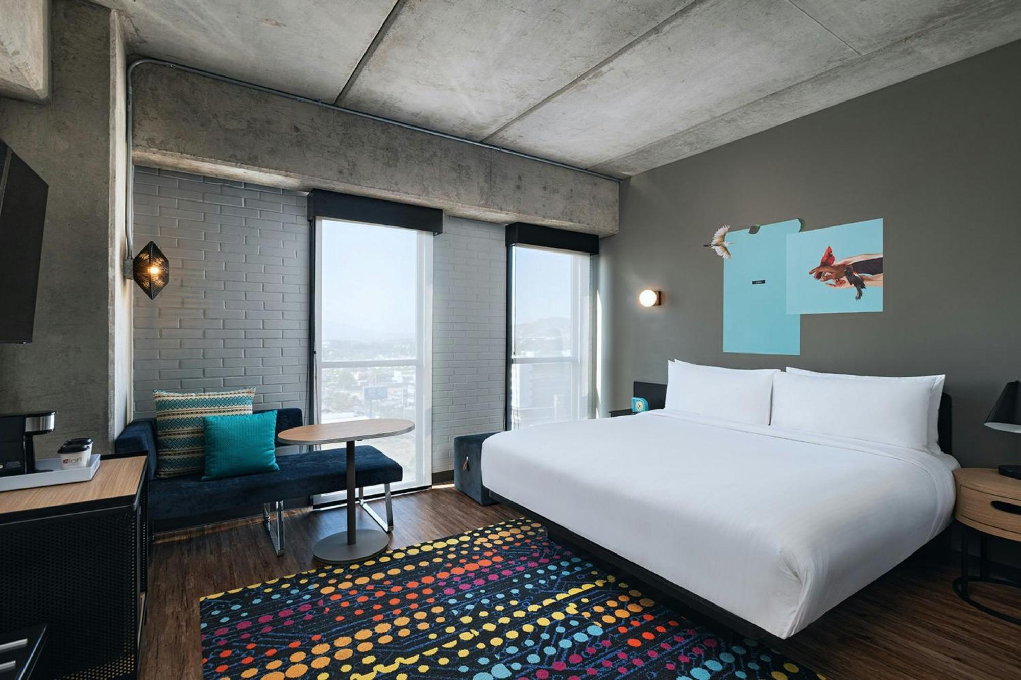 Aloft Guadalajara Sur